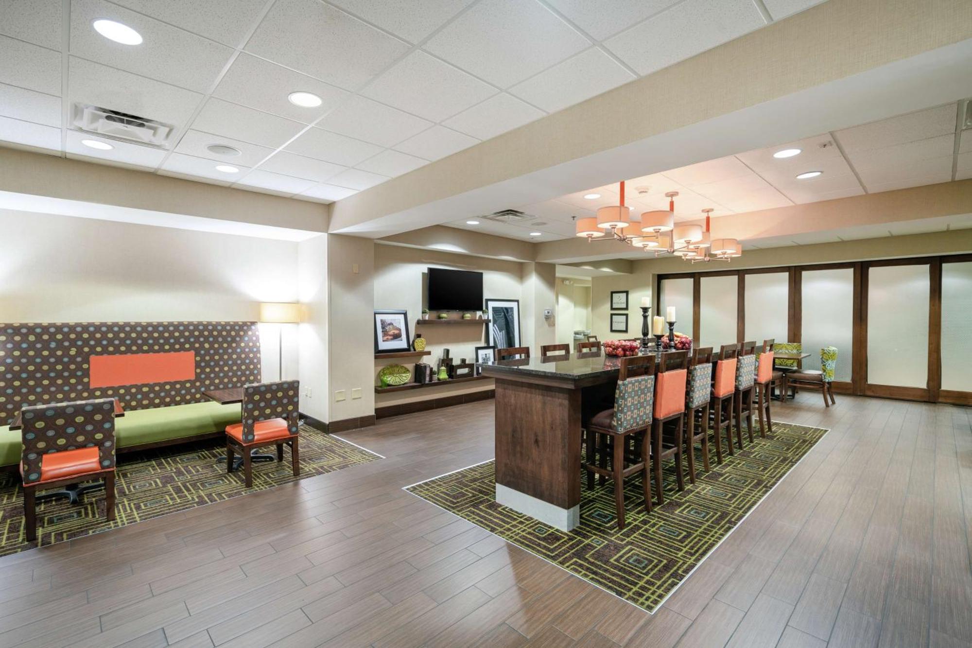 Hampton Inn University Area, Huntington, Wv Екстериор снимка